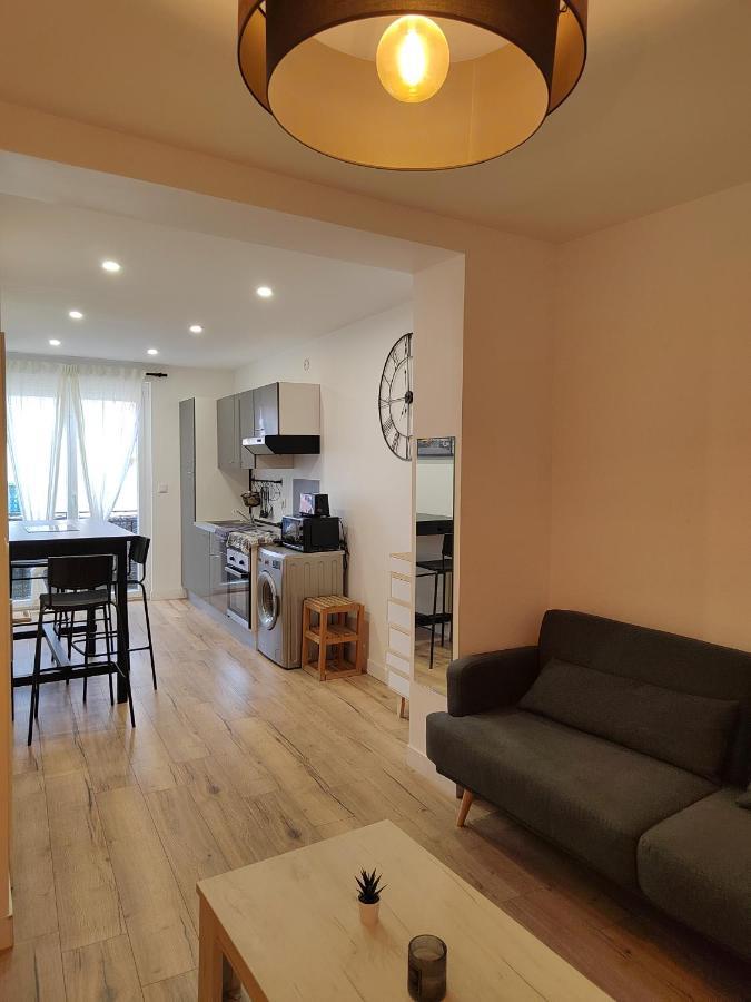 Moderne Et Chaleureux Duplex En Centre-Ville Сен-Жан-де-Ведас Екстер'єр фото
